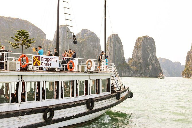 Halong Day Tour: Islands, Cave, Kayak. Lunch. Transfers - Tuan Chau Pier to Hon Ga Choi: Limestone Views and Quick Photo Time