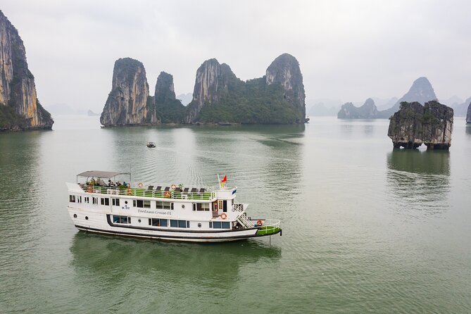 Halong Fantasea Cruises - 3 Days 2 Nights Tour From Hanoi - Meals included: what to expect from the seven onboard meals
