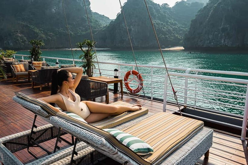 Halong & Lan Ha Bay 1-Day Catamaran Cruise from Hanoi - Sunset tea party: pretty views, but the timing matters