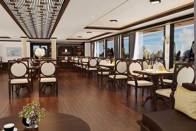 Halong Luxury Cruise 2D/1N: Kayaking, Swimming, Titop island, meals, best prices - What to bring (so your day doesn’t turn into a scavenger hunt)