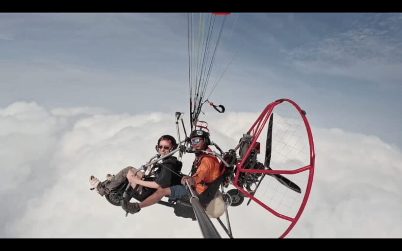 Halong Sky Tour: Powered Paragliding - A tandem paramotor trike ride over Hạ Long city