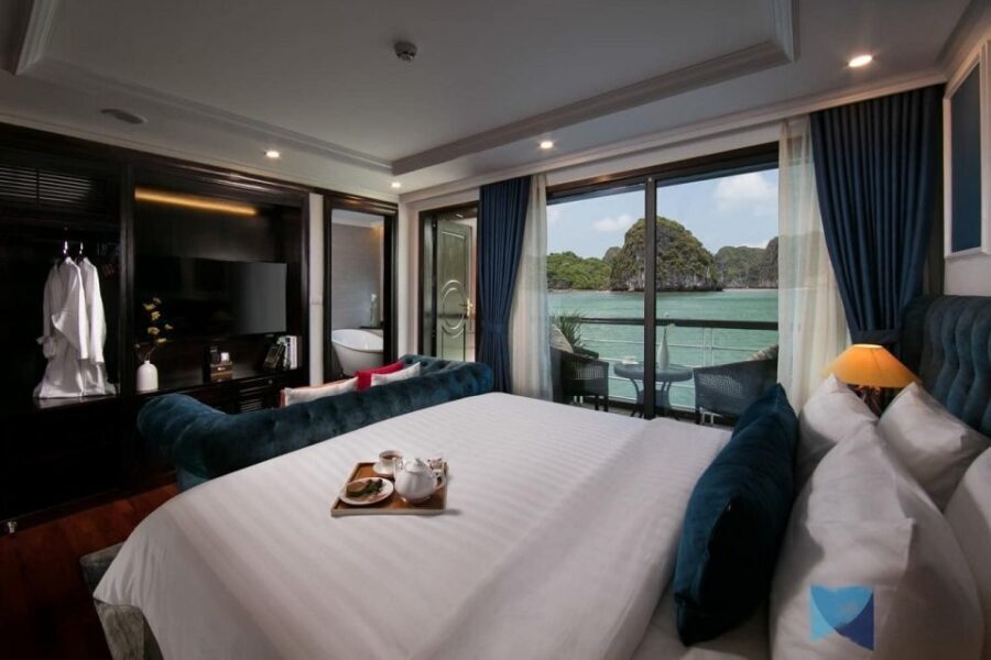 Hanoi: 3-Day Ha Long/Lan Ha Bay Cruise with Private Balcony - Why Lan Ha Bay feels different from Ha Long proper