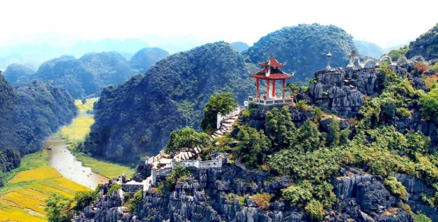 Hanoi: 3-Day Ninh Binh Highlights - Lan Ha Bay 5-Star Cruise - Lan Ha Bay day: kayaking, beach time, and caves depending on weather