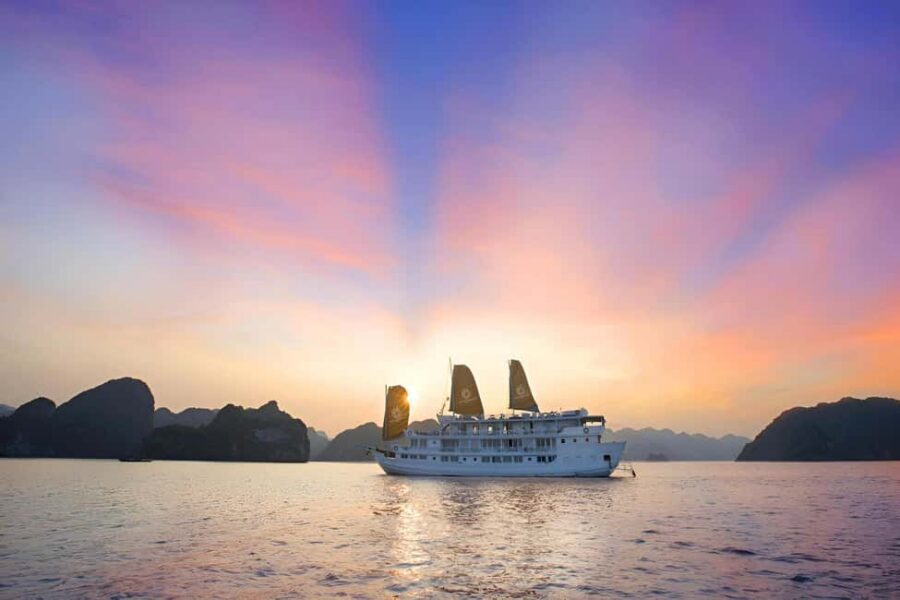 Hanoi: 3D2N Ha Long Bay, Lan Ha Bay by Hera Boutique Cruise - Day 1: Titop Island Views and Sung Sot Cave in One Smooth Push