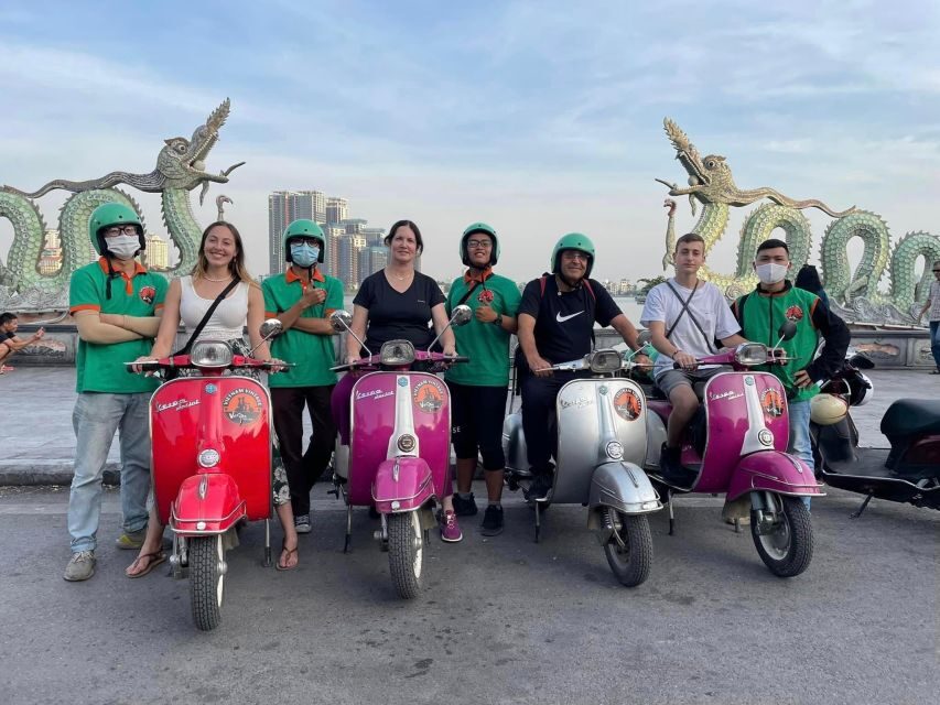 Hanoi 4.5-Hour Vespa Tour city tour - West Lake viewpoints, upper-class neighborhoods, and panoramic city angles