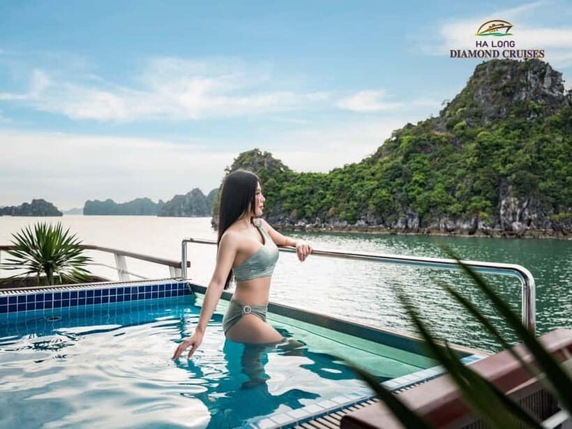 Hanoi: Best 5-Star Ha Long 1 Day Tour with pick up/drop off - Sunset party on the upper deck: tea, cakes, and music