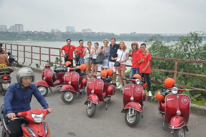 Hanoi By Vespa Tours: HISTORY + CULTURE + SIGHT + FUN 2,5 Hours - Duong Tau (Train Street) on foot: watching Hanoi live along the tracks