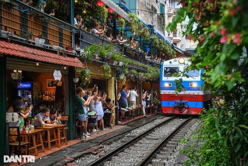 Hanoi City Half Day - Explore With A Special Program - Ho Chi Minh Mausoleum and Ba Dinh Square: reverence plus context