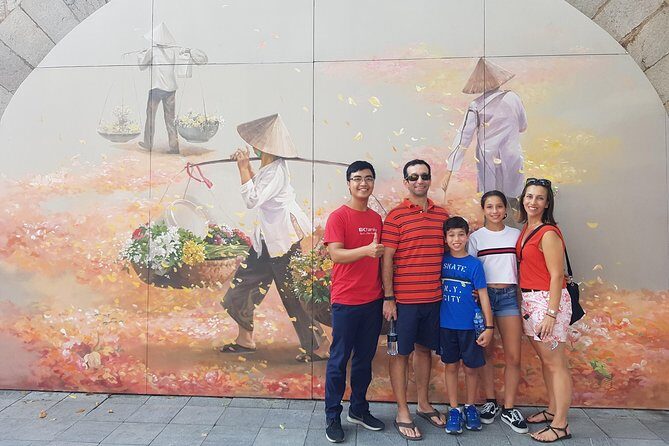 Hanoi City Highlights Tour: Food, Culture and Fun - Getting Oriented in Hanoi: Tran Quoc Pagoda and West Lake at 8:00