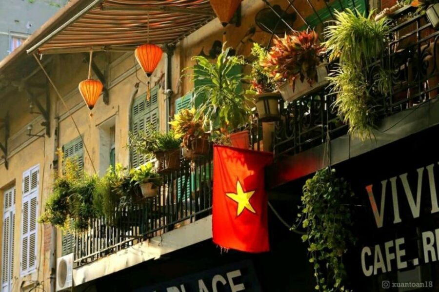 Hanoi: City Highlights Tour with Transfer and Lunch - Hoan Kiem Lake and Ngoc Son Temple: The Iconic Finish