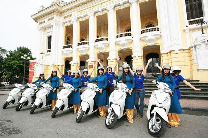 Hanoi City Sightseeing and Street Food Tour - Hoan Kiem Lake, St. Joseph’s Cathedral, and West Lake views