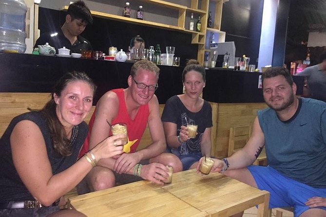 Hanoi City Street Food Night Tour by Motorscooter - Desserts and Sweet Treats: Ending the Night the Hanoi Way