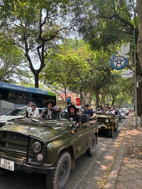 Hanoi City Tour and Countryside 4,5 Hours - Ho Chi Minh Mausoleum Views and Hanoi’s Lake-Side Big Picture