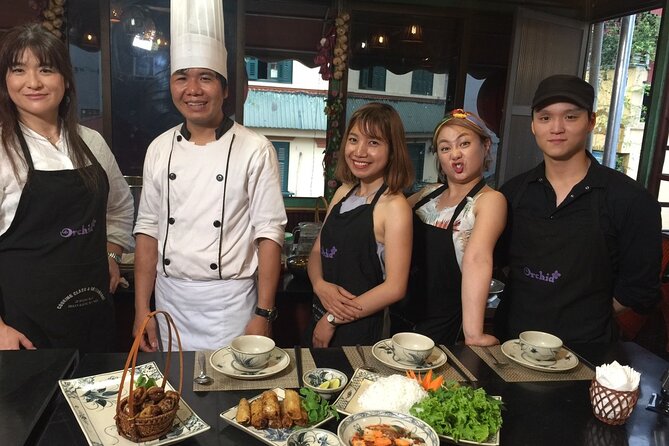 Hanoi Cooking Class and Market Tour with Chef Tien - Getting There With Pickup, Time Slots, and Small-Group Logistics