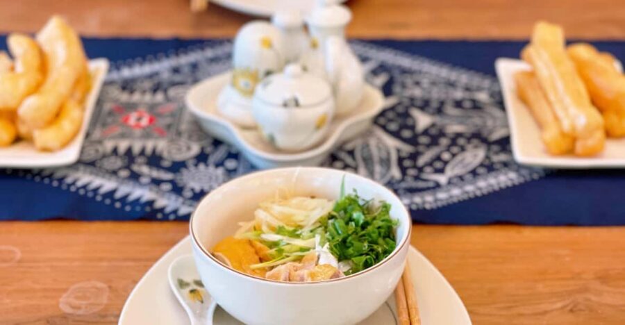 Hanoi Cooking Class in Haven of Tranquility - Thom culinary - The Cyclo Ride: A Street-Food Primer You Don’t Need to Study for