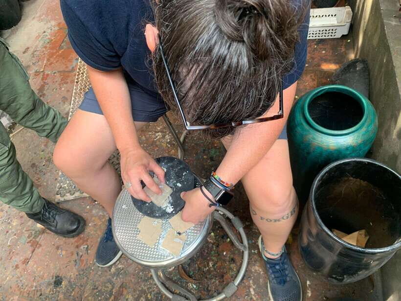 Hanoi Craft Village: Conical Hats, Incense, and Train Street - Quang Phu Cau incense craft village: dyeing, bundling, and photo time