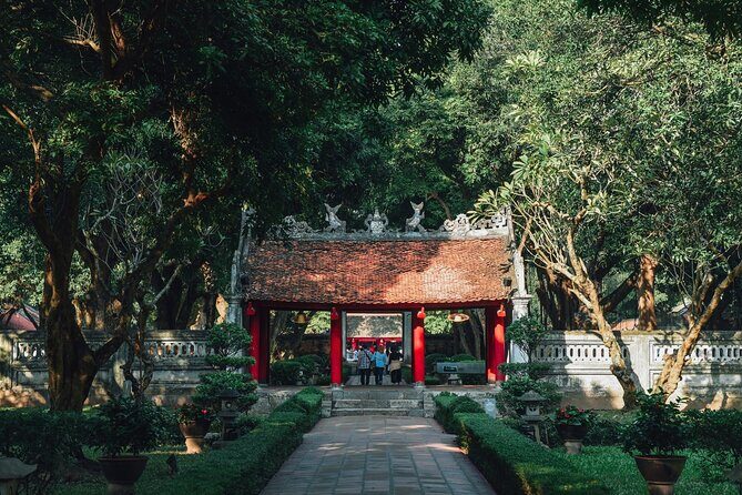 Hanoi Full-Day City Tour: Mausoleum, Temple, Pagoda & Lunch - Temple of Literature: learning in Vietnam since 1070