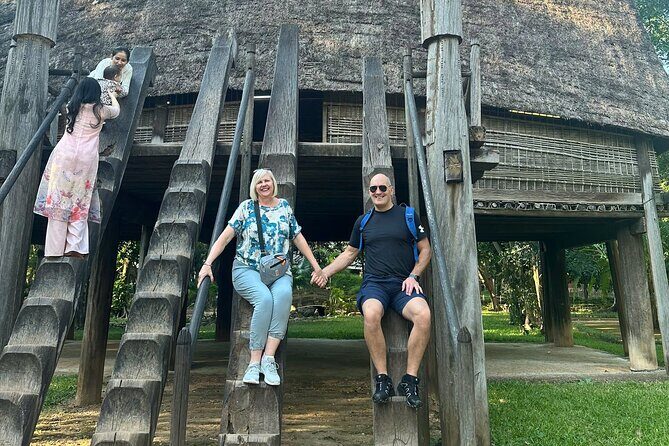 Hanoi Full-Day City Tour: Mausoleum, Temple, Pagoda & Lunch - Hoa Lo Prison, aka the Hanoi Hilton: history you won’t forget