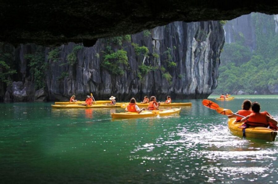 Hanoi: Ha Long Bay Cruise Day Tour visit Titop island & Cave - Sung Sot Cave: The Bay’s “Surprise” Grotto Stop