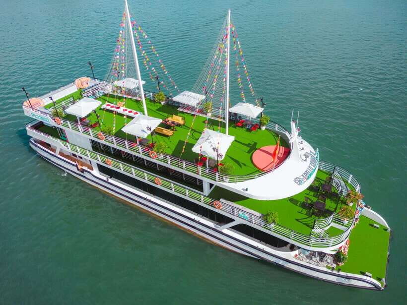 Hanoi: Ha Long Bay Day Tour - Apollo Cruise, Jacuzzi, Buffet - Luon Cave kayaking (or bamboo boat): the lagoon moment