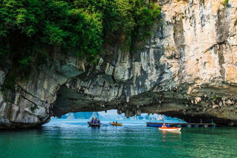 Hanoi/Ha Long: Ha Long Bay Luxury Day Cruise by Catamaran - Onboard Vietnamese Lunch: Simple, Included, and Actually Helpful