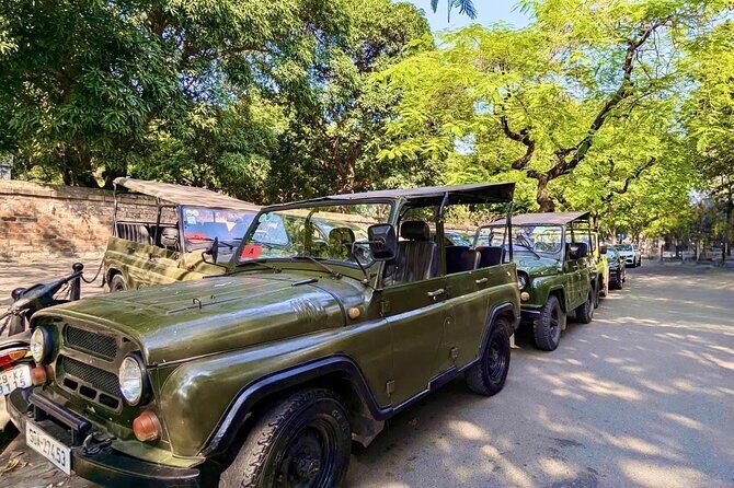 Hanoi Half Day City by Legendary Russian Jeep - West Lake and Truc Bach Lake: calmer roads, better walking breaks