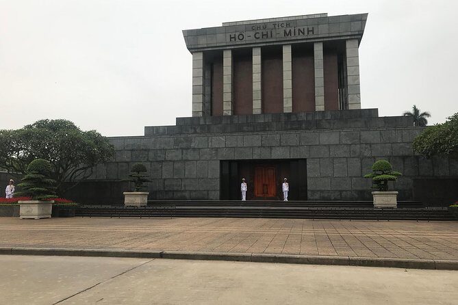 Hanoi half day city tour( Morning/Afternoon depart) - Old Quarter: Cyclo Ride Through the 36 Streets