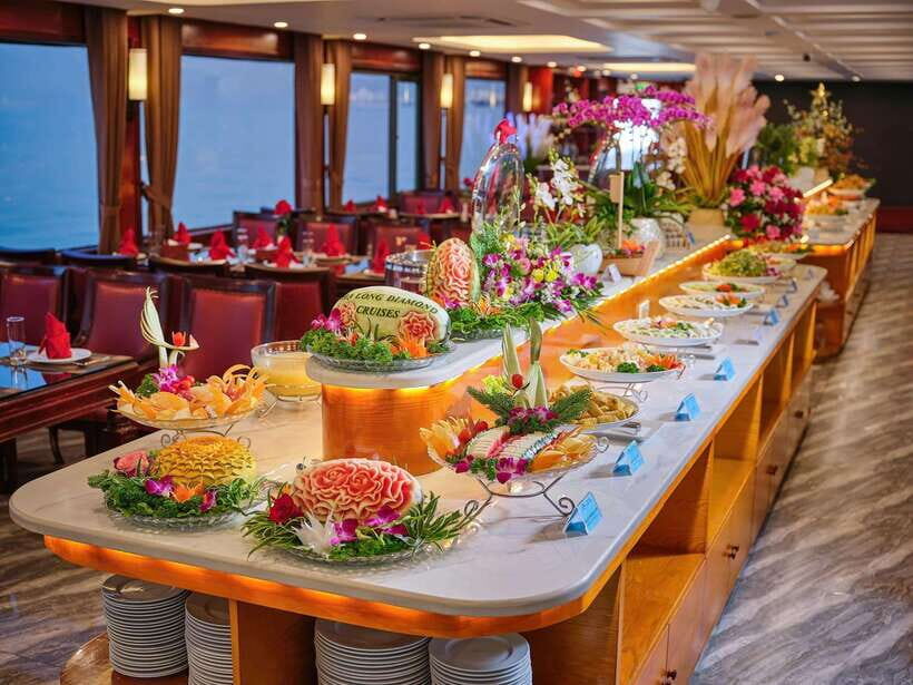 Hanoi: Halong Bay Full-Day Tour with 5-star Diamond Cruise - Key Things That Make This Tour Work