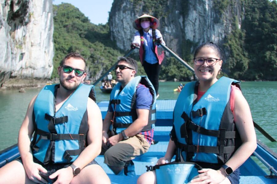 Hanoi Halong Luxury Day Tour with Private Cabin - Cruise Day Setup: Welcome, Boarding, and the Private Cabin Advantage