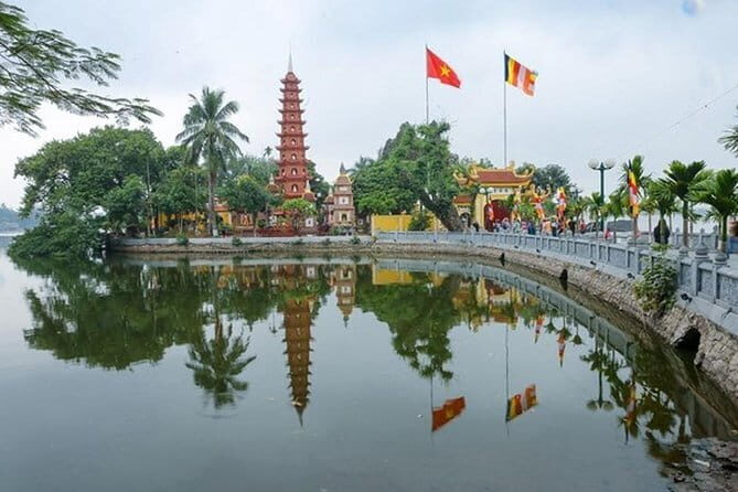 Hanoi Hidden Bites Premium Food Adventure - Who should book this Hanoi Hidden Bites adventure