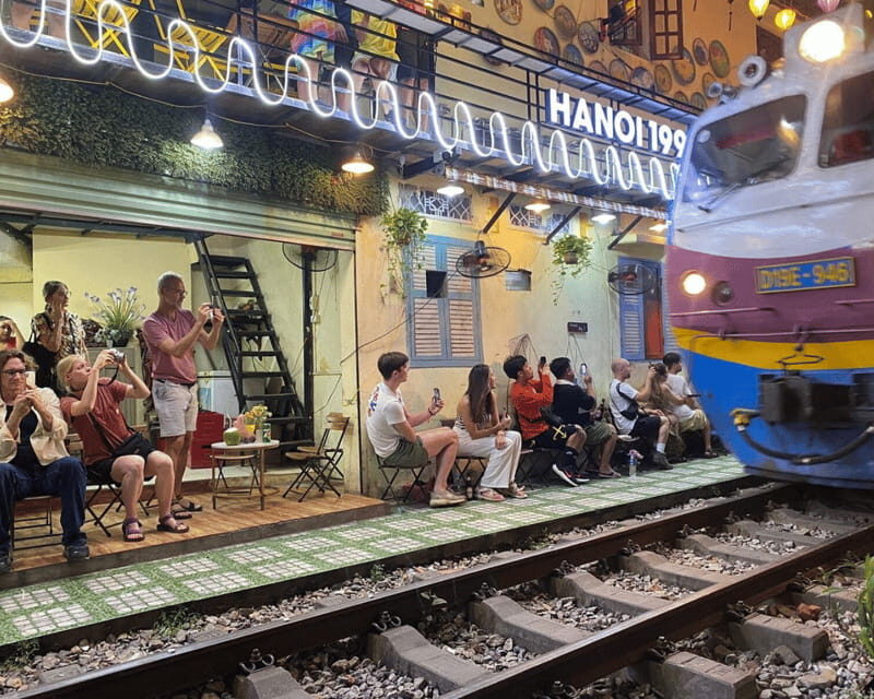 Hanoi: Historic Jeep Tour - French Quarter Landmarks: Little Paris by Jeep