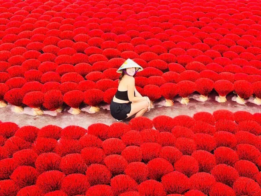 Hanoi: Incense Village, Hat, & Lacquer Artisanal Tour - Craft villages near Hanoi: why this tour feels more local