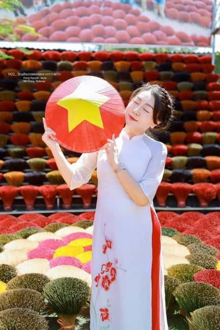 Hanoi: Incense Village, Hat Village or Weave Mat SMALL GROUP - Train Street Drop-Off: Use It or Skip It Without Stress
