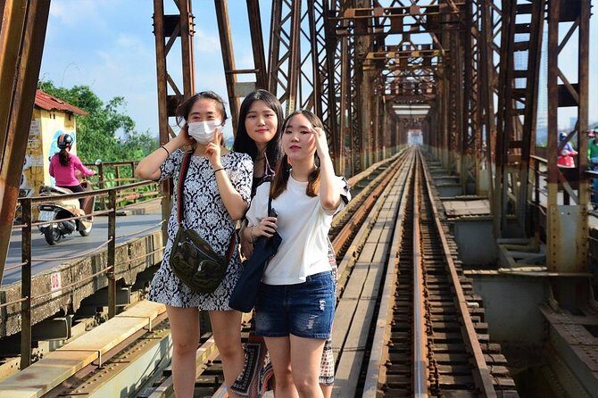 Hanoi Jeep Foodie Tours Led By Women - Ba Dinh Square pause: what the evening ceremony moment feels like