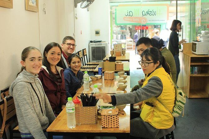 Hanoi Jeep Foodie Tours Led By Women - Duờng Tau dinner segment: a real dinner rhythm, not just snacks