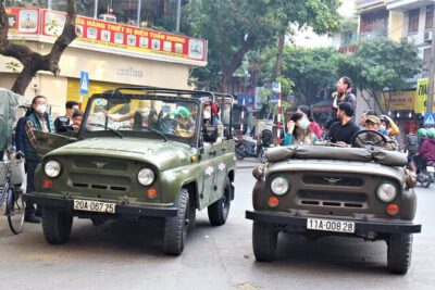 Hanoi Jeep Tours Led By Women: City and Countryside Half Day - Cho Gioi Market Time: The Five-Decade Market That Feels Like a Story