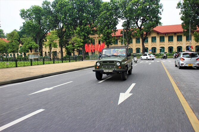 Hanoi Jeep Tours Led By Women: City & Countryside Half Day Combo - Huu Tiep Lake and the Downed B-52: war history you can see