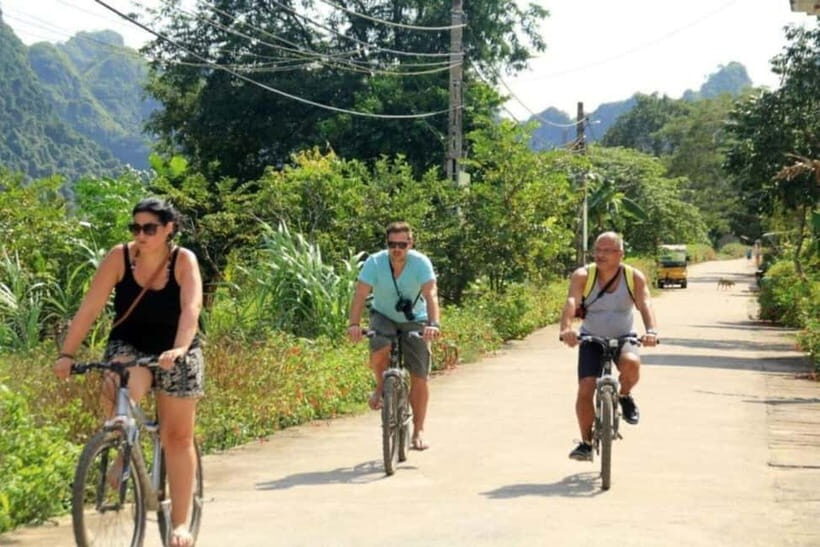 Hanoi: Lan Ha Bay & Cat Ba Island Day Trip on Luxury Cruise - Viet Hai Por to Viet Hai Village by electric car or bicycle