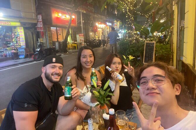 Hanoi Local Fresh Beer and Culinary Tour with Train Street Visit - Stop 1 at 47 Hang Bong: bun cha to start strong