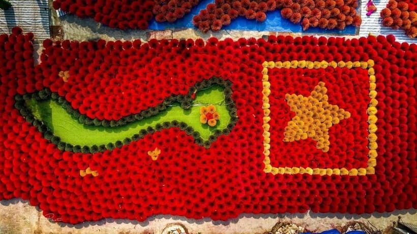 Hanoi: Long Dress Village or Incense Village, Hat Village - Quang Phu Cầu Incense Village: Color, Family Work, and Factory Scale