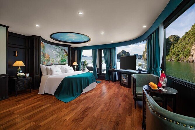 Hanoi: Luxury 3-Day Ninh Binh Trip and Halong 5-Star Cruises - Trang An boat ride: why the water part is the main show