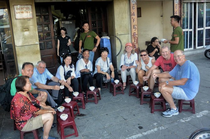 Hanoi Michelin Star Walking Food Tour & Train Street - Meeting at the start: how the pace gets rolling