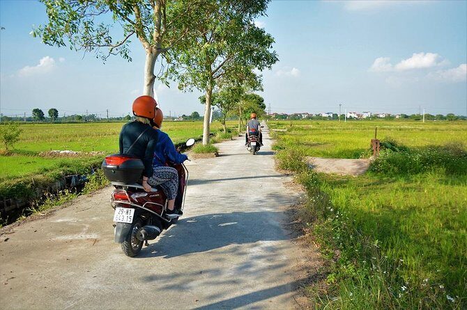 Hanoi Motorbike Food Tours: Hanoi Motorbike Tours Led By Women - Pickup, timing, and meeting point reality in Hanoi