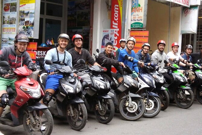 Hanoi Motorbike Tour with Hidden Gems and Train Street - Huu Tiep Lake and the downed B-52 wreckage