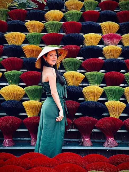 Hanoi Nhan Hien Sculpture Village or Hat and Incense Village - Price and value: what about $2.80 actually covers