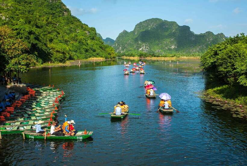 Hanoi: Ninh Binh, Trang An, Mua Cave and Bai Dinh Pagoda - Bai Dinh Pagoda: Vietnam’s Giant Spiritual Complex