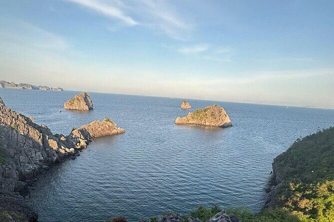 Hanoi-Ninhbinh-Halong: Lan Ha Bay 2 Days 1 Night Overnight Cruise - Kayaking, bikes, and electric cars: how you get close to the bay