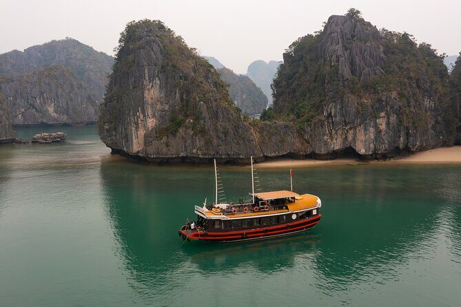 Hanoi-Ninhbinh-Halong: Lan Ha Bay 2 Days 1 Night Overnight Cruise - Pickup, Cat Ba arrival, and getting to the port without stress