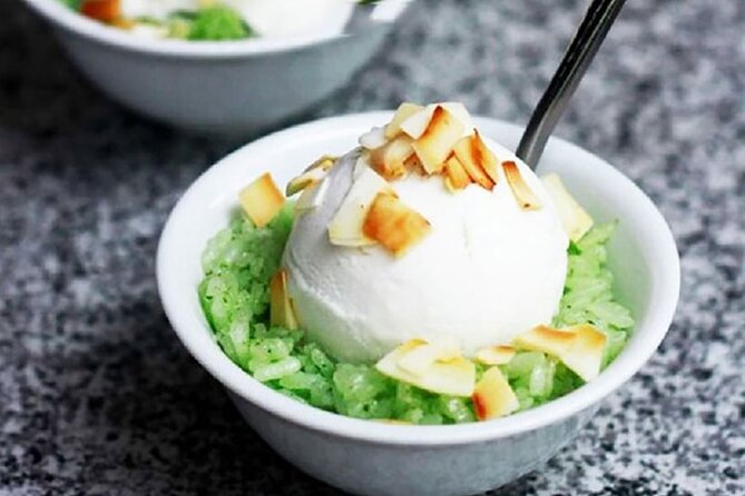 Hanoi Old Quarter Street Food tour with 12 plus tastings - What 12+ Tastings Really Means for Your Appetite