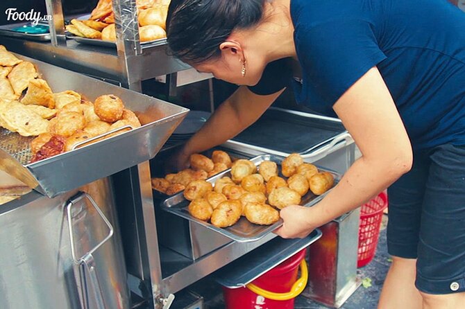 Hanoi Old Quarter Street Food tour with 12 plus tastings - Cafe Minh Egg Coffee or Egg Cocoa: One Skill, Two Drinks